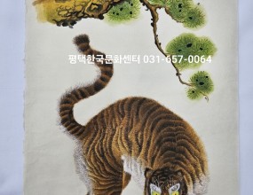 전통민화   배우기 그리기매주 화요일오전 10시~오후9시 사이2급, 1급 자격증반, 작가반, 취미반으로 진행됩니다.편한시간 사전예약 해주세요^^